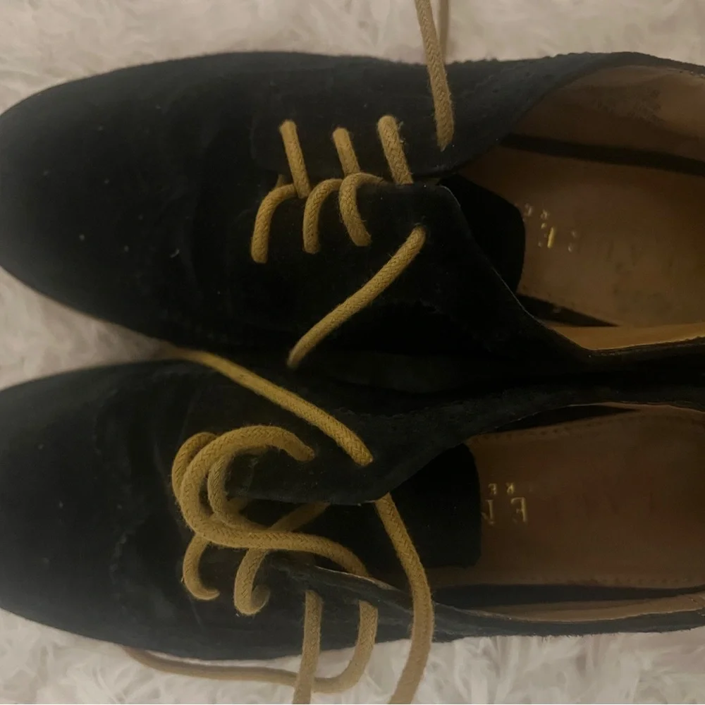Rhalph Lauren Lace Up Shoes - Picture 6 of 8